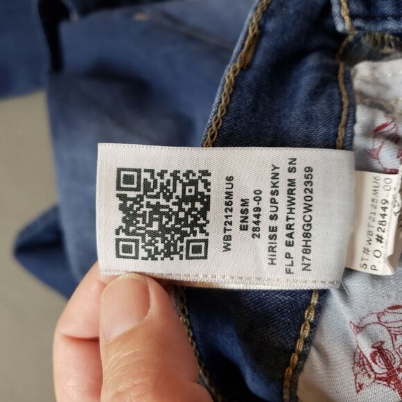 True Religion High Rise super skinny flap pocket distressed / destroyed Jeans - Picture 13 of 16